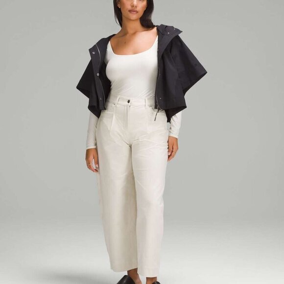 NWT Lululemon Wundermost Ultra-Soft Nulu Square-Neck Long-Sleeve Bodysuit MEDIUM - Picture 9 of 10